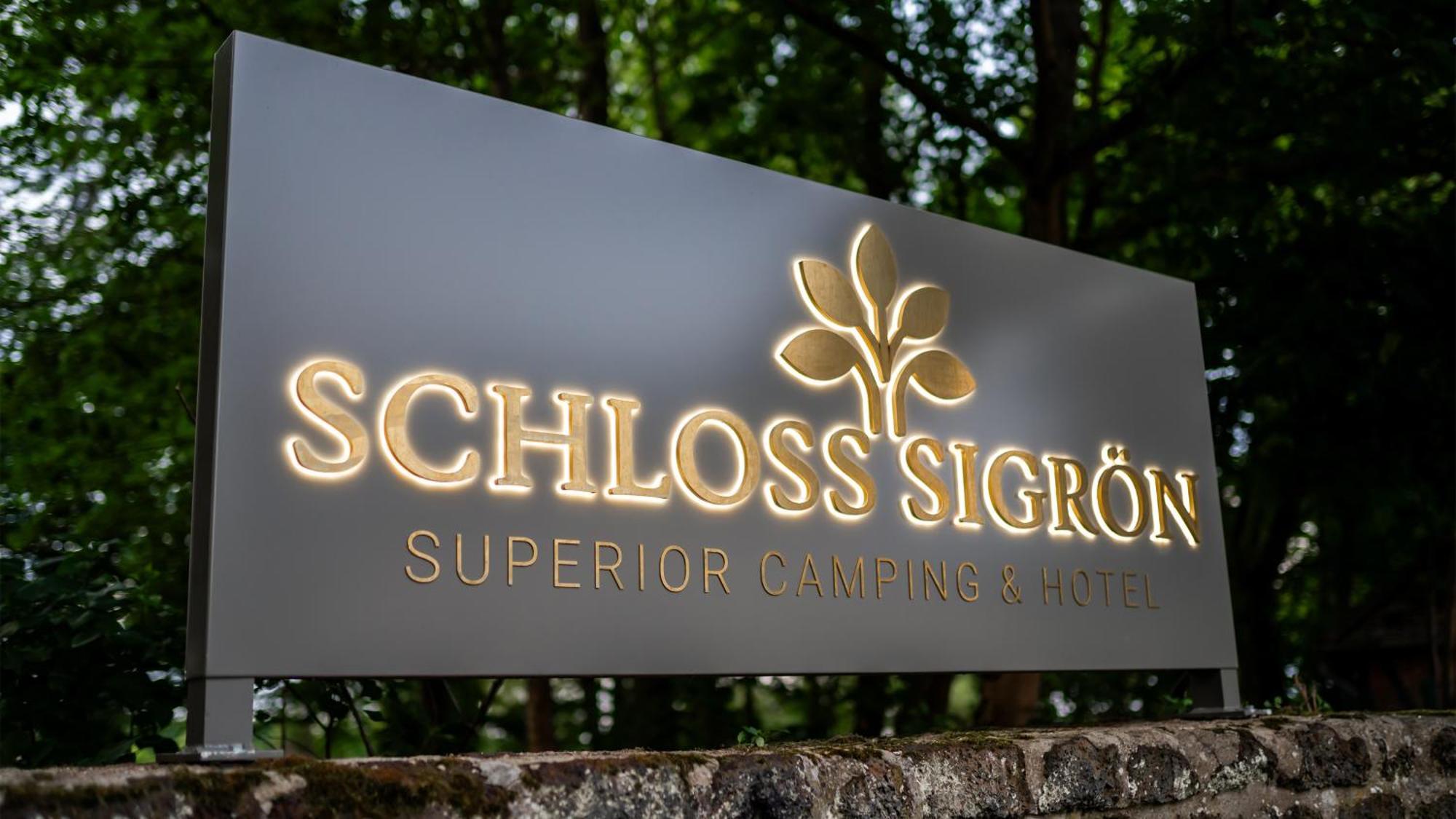 Schloss Sigroen Superior Camping Und Hotel Bad Wilsnack Exterior foto